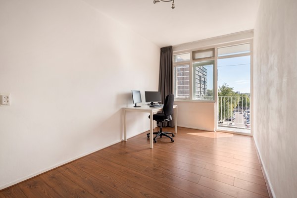 Medium property photo - S. F. Van Ossstraat 150, 1068 JM Amsterdam